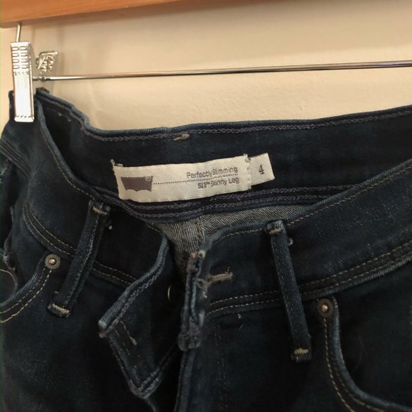 Levi's Perfectly Slimming 512 Skinny Leg Dark Wash - Picture 4 of 4